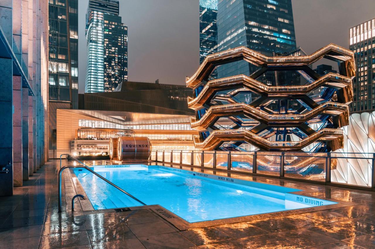 Equinox Hotel Hudson Yards New York City Экстерьер фото