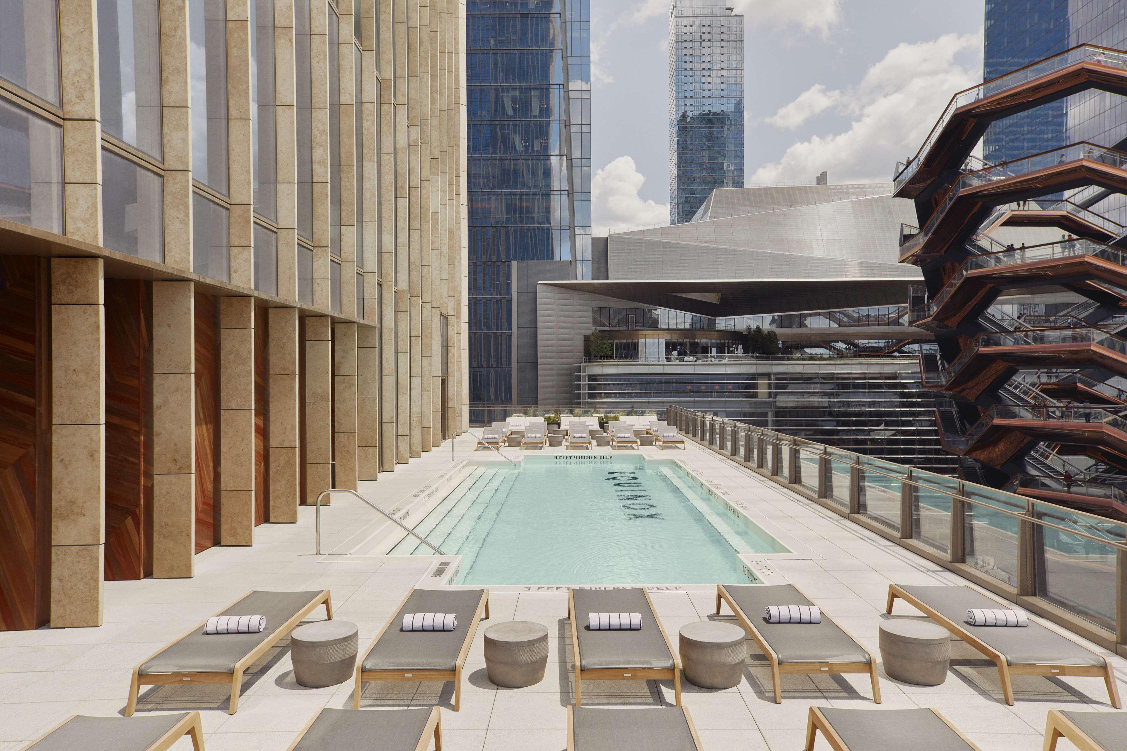 Equinox Hotel Hudson Yards New York City Экстерьер фото